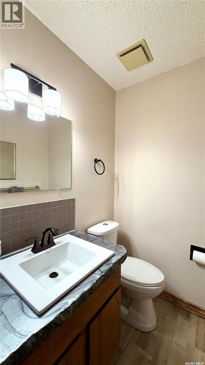 701 1st Street, Hanley, Saskatchewan  S0G 2E0 - Photo 22 - SK035023