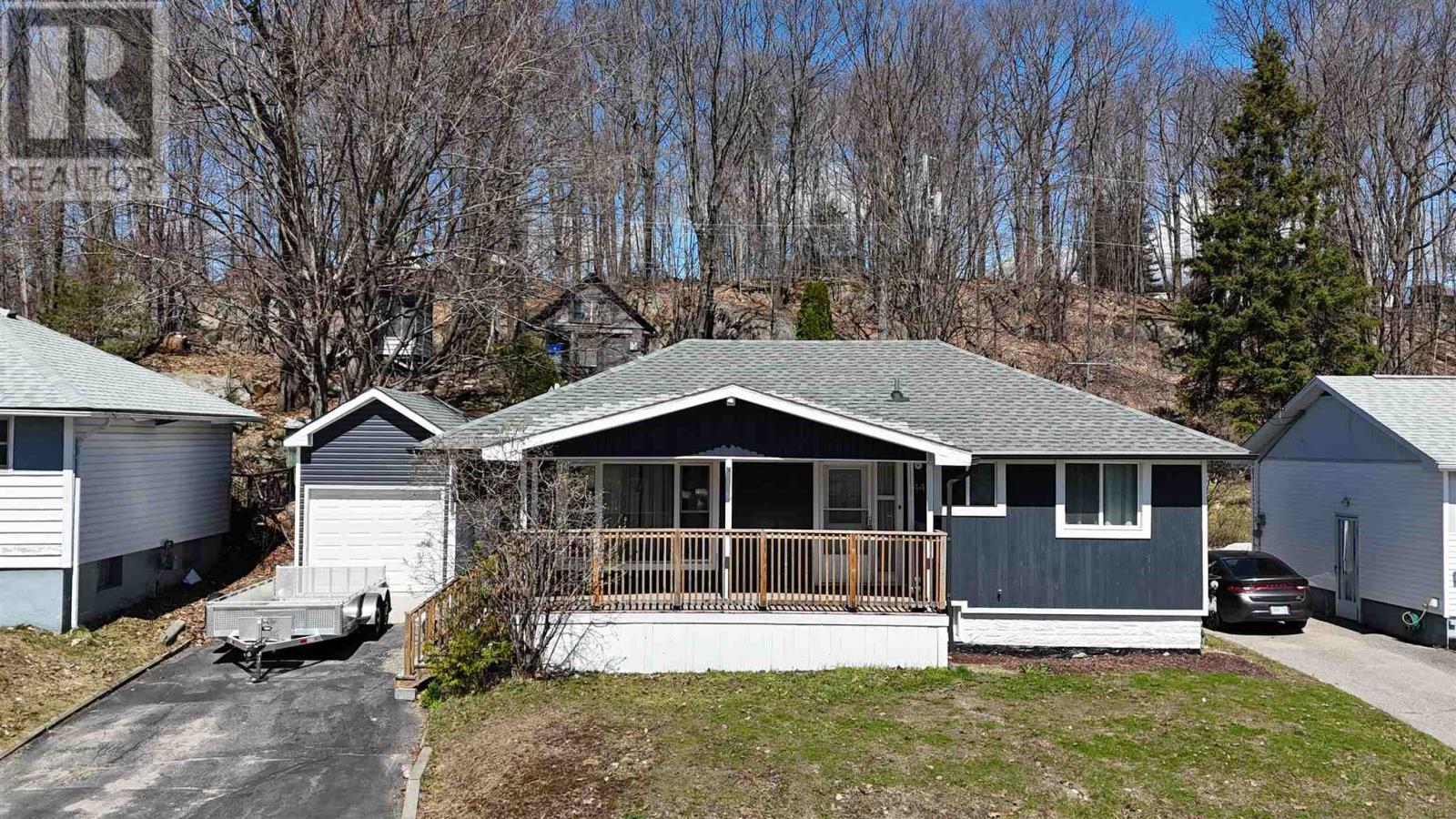 44 Axmith AVE, Elliot Lake, Ontario