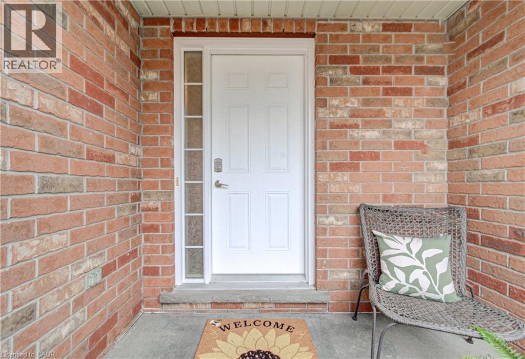 42 Fallowfield Drive, Kitchener, Ontario  N2C 0A8 - Photo 4 - 40827514