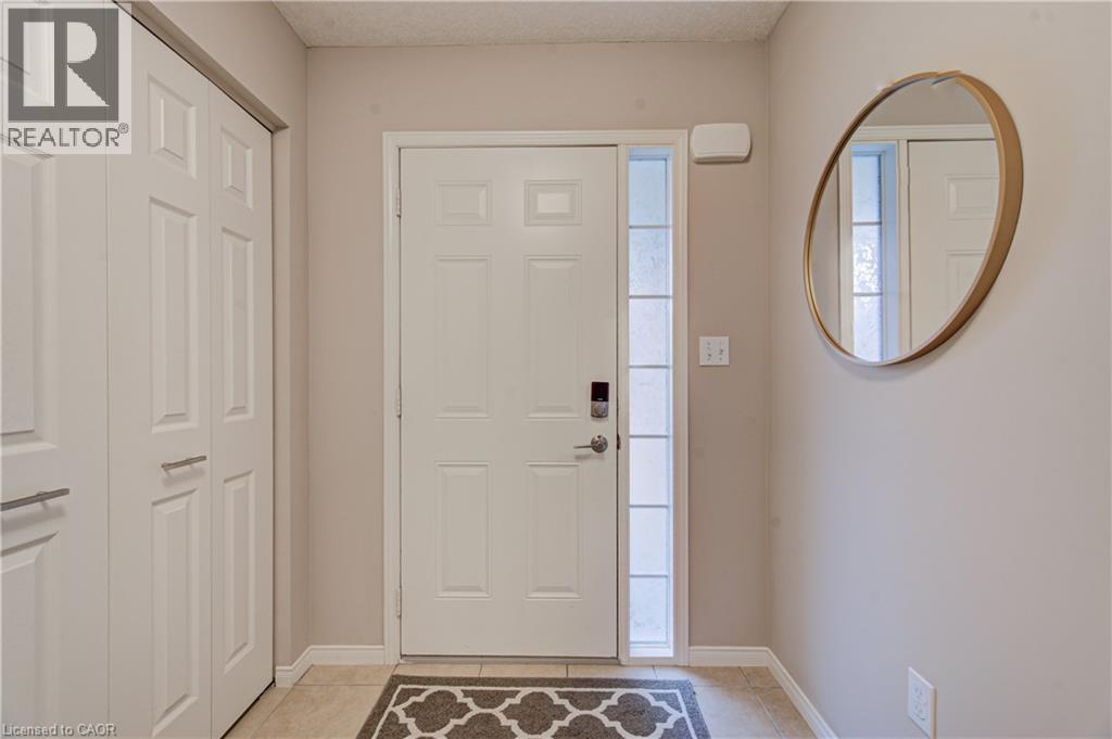 42 Fallowfield Drive, Kitchener, Ontario  N2C 0A8 - Photo 5 - 40827514