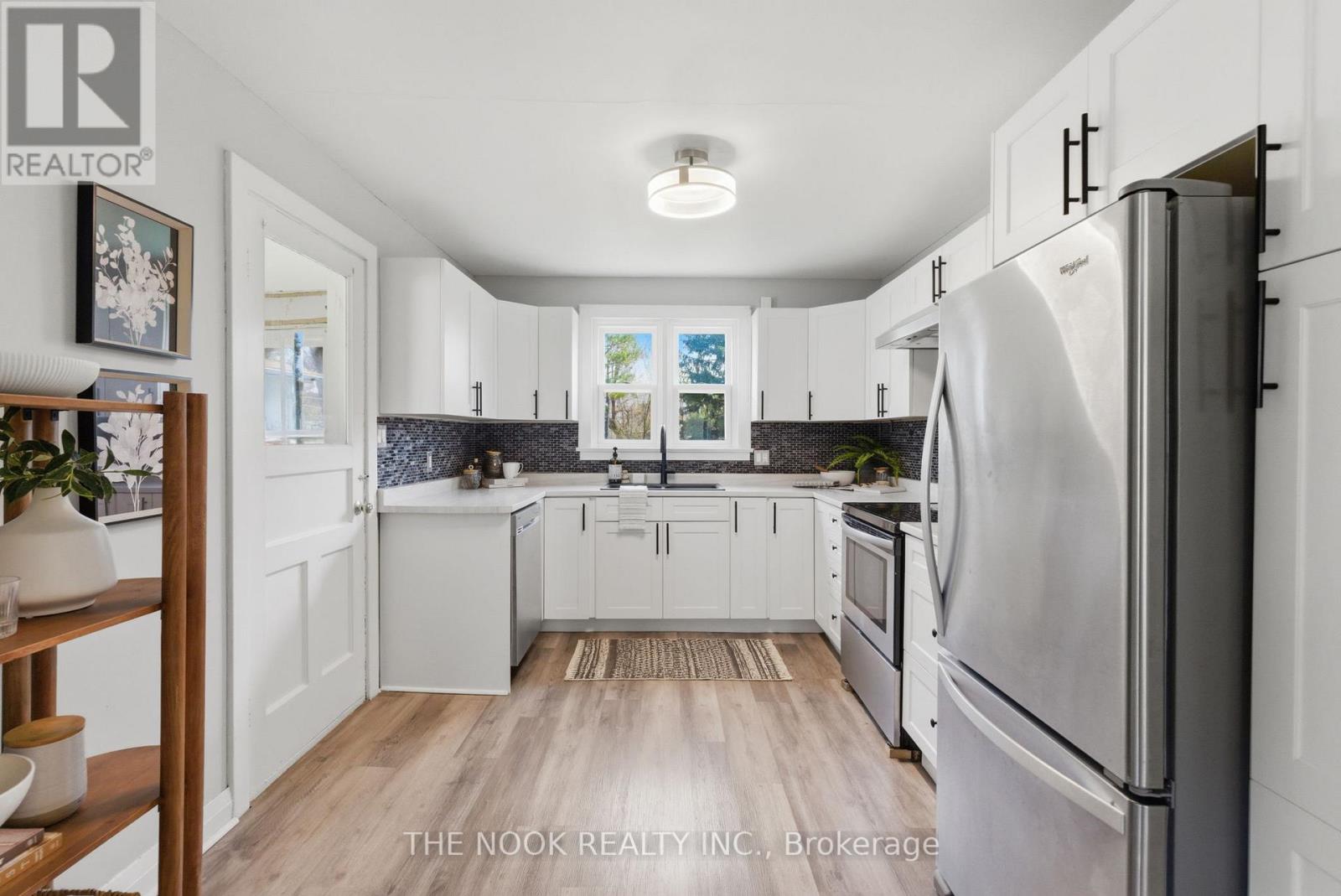54 Clifton Street, Kawartha Lakes, Ontario  K0M 1N0 - Photo 25 - X13088294