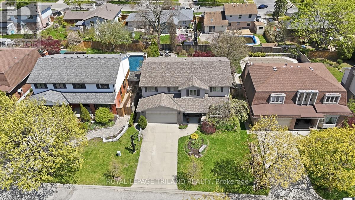 48 Tamarack Crescent, London South, Ontario  N6K 3J7 - Photo 3 - X13088304