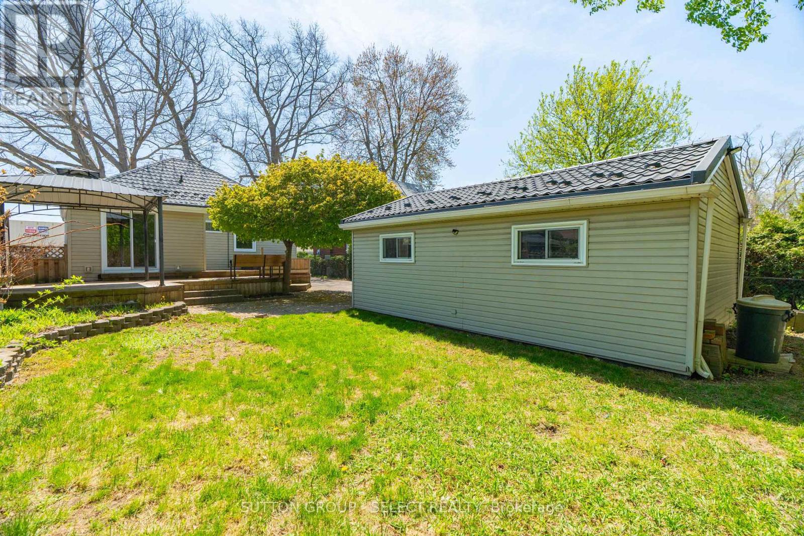 1242 Brydges Street, London East (East M), Ontario  N5W 2C1 - Photo 37 - X13088310