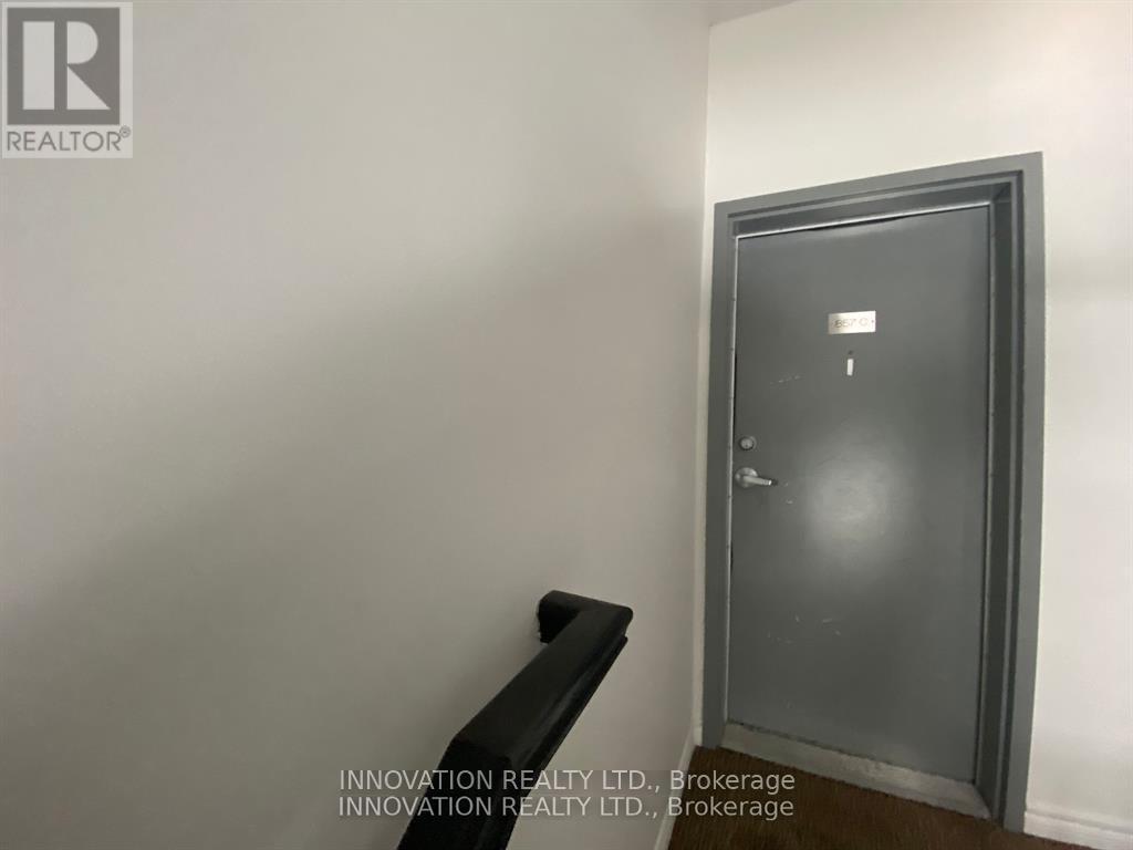 C - 857 Blackcomb Private, Ottawa, Ontario  K1G 4E4 - Photo 3 - X13088334