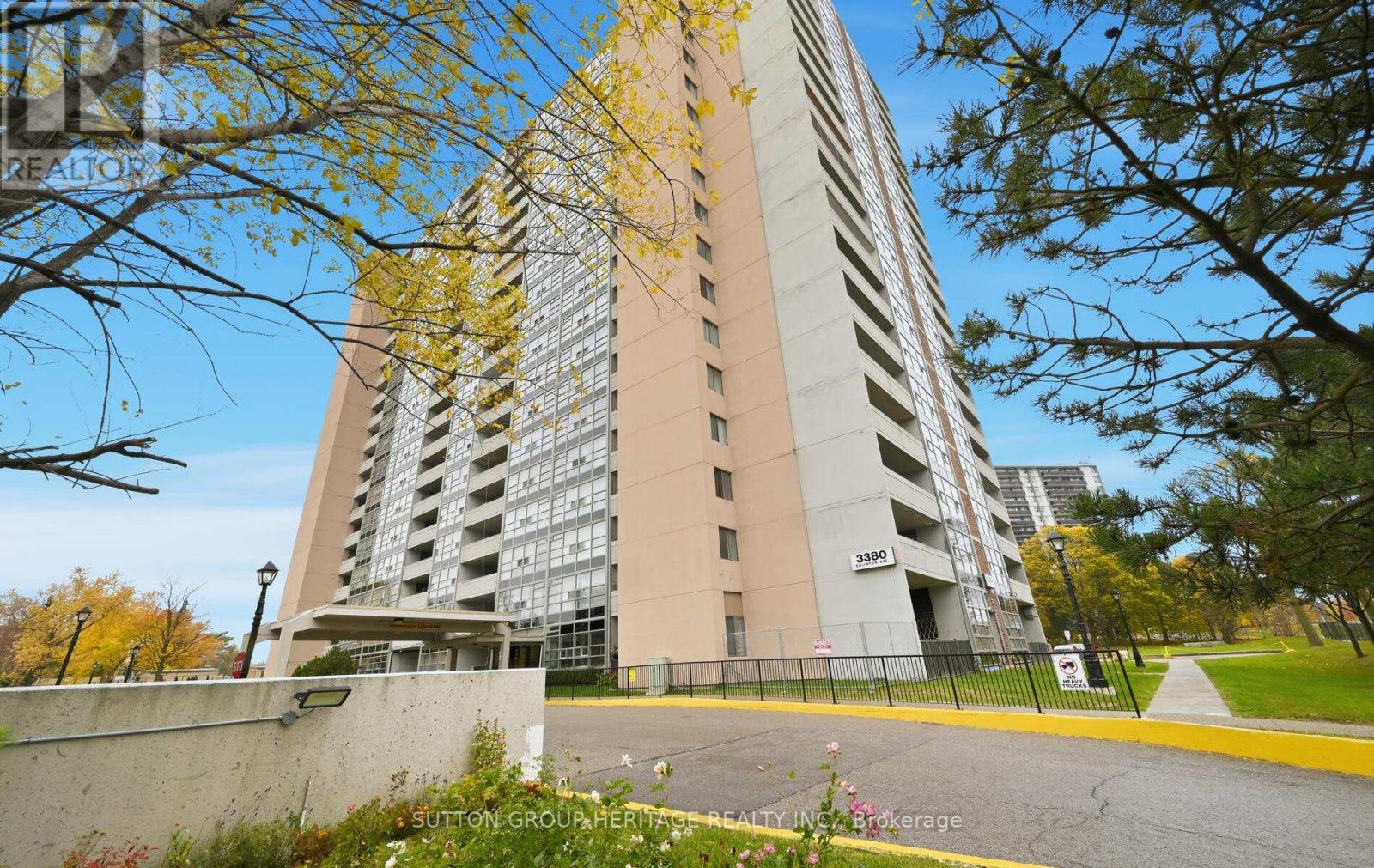 2007 - 3380 Eglinton Avenue E, Toronto, Ontario  M1J 3L6 - Photo 2 - E13082326