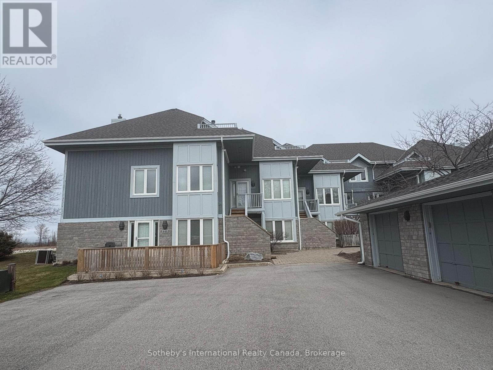843 Suncrest Circle, Collingwood, Ontario  L9Y 5C7 - Photo 2 - S13088318