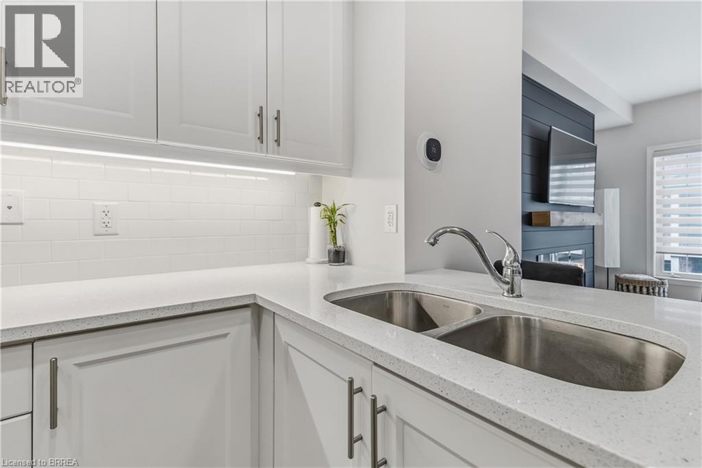 677 Park Road N Unit# 141, Brantford, Ontario  N3R 0C2 - Photo 27 - 40812802