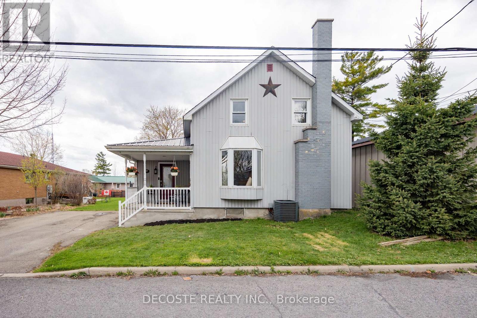 30 HARRISON STREET, North Glengarry, Ontario