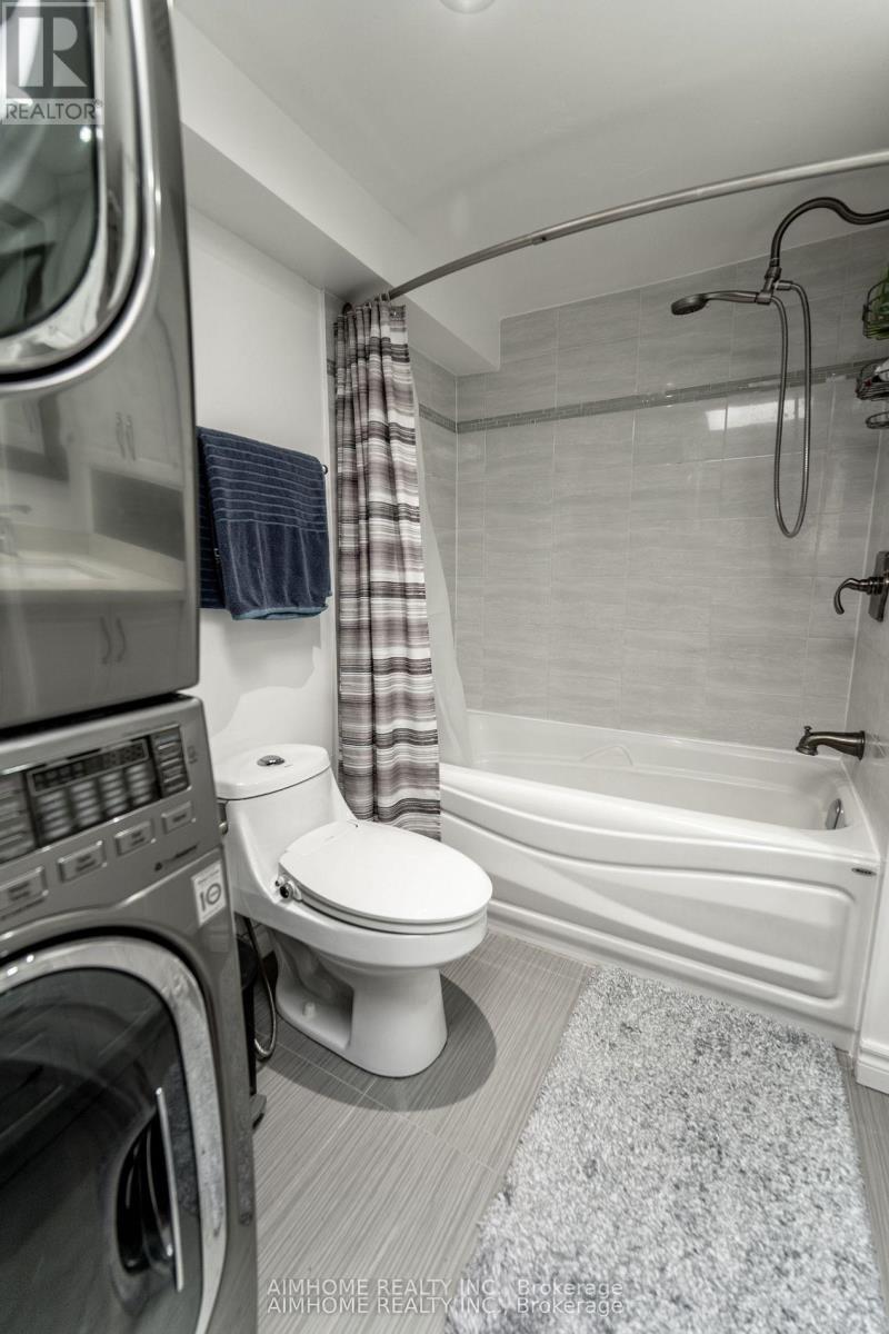 266 Coleridge Avenue, Toronto (Woodbine-Lumsden), Ontario  M4C 4J1 - Photo 10 - E13088342