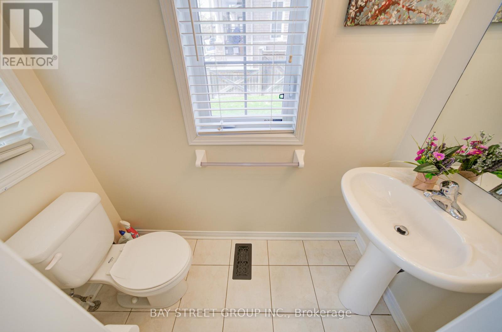 82 Coleluke Lane, Markham, Ontario  L3S 0B7 - Photo 6 - N13088248