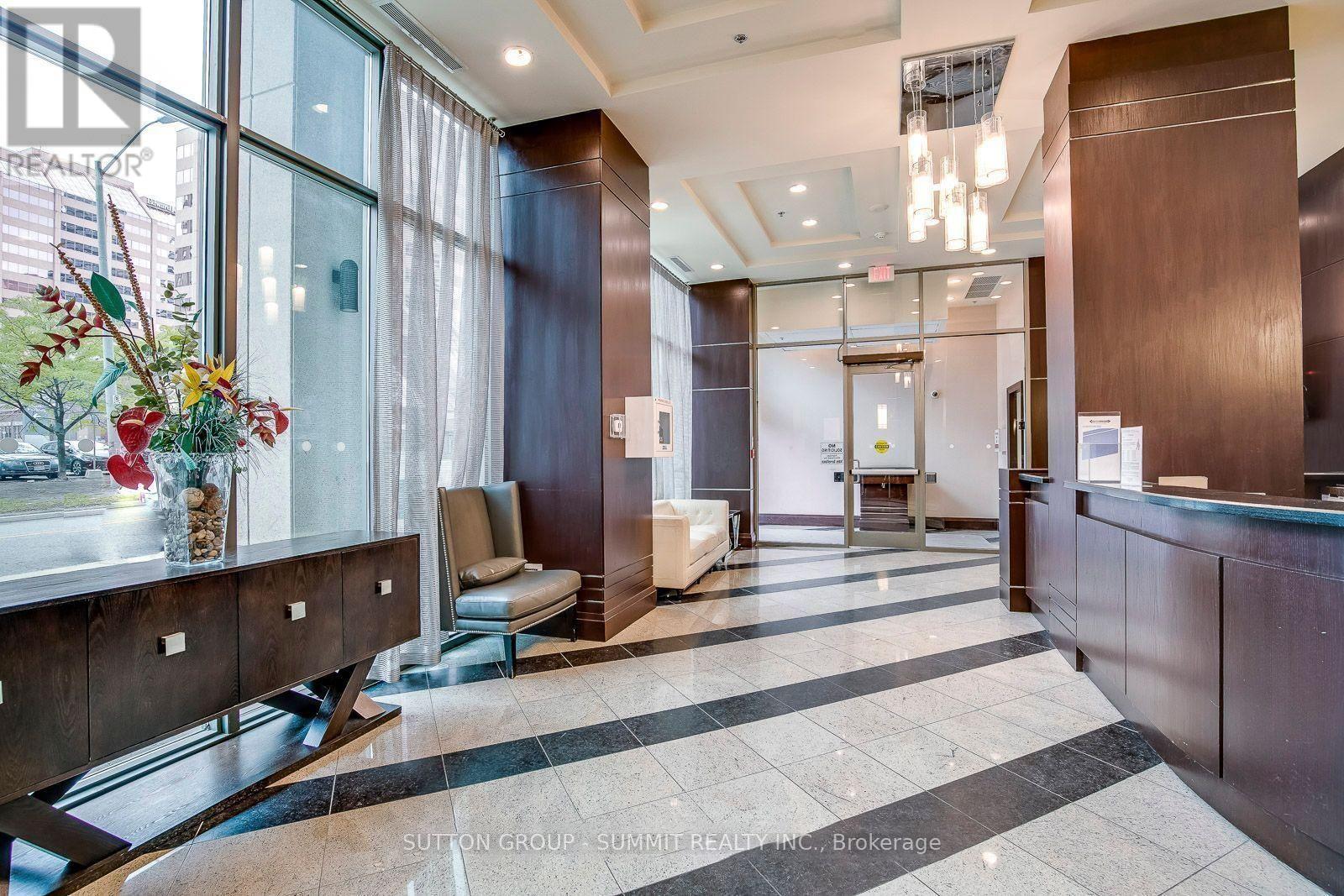 2209 - 208 Enfield Place, Mississauga, Ontario  L5B 0G8 - Photo 3 - W13088260