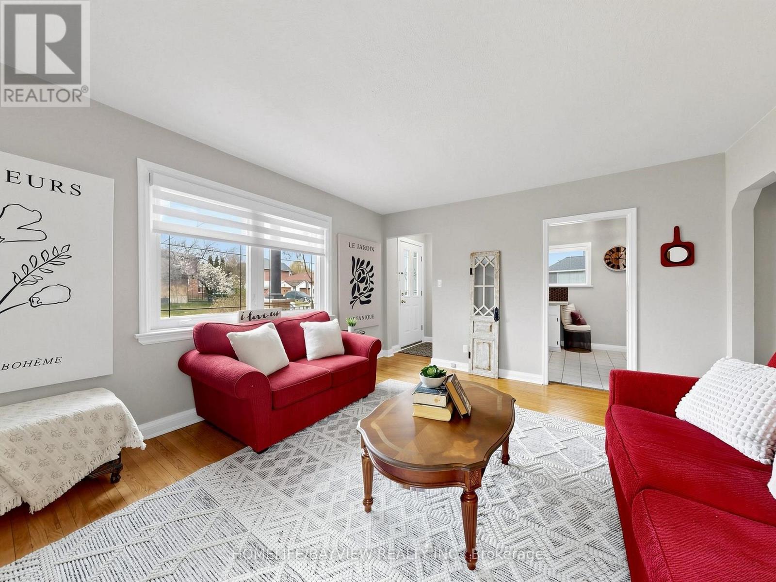 10 Woolton Crescent, Toronto, Ontario  M6M 4K9 - Photo 9 - W13088268