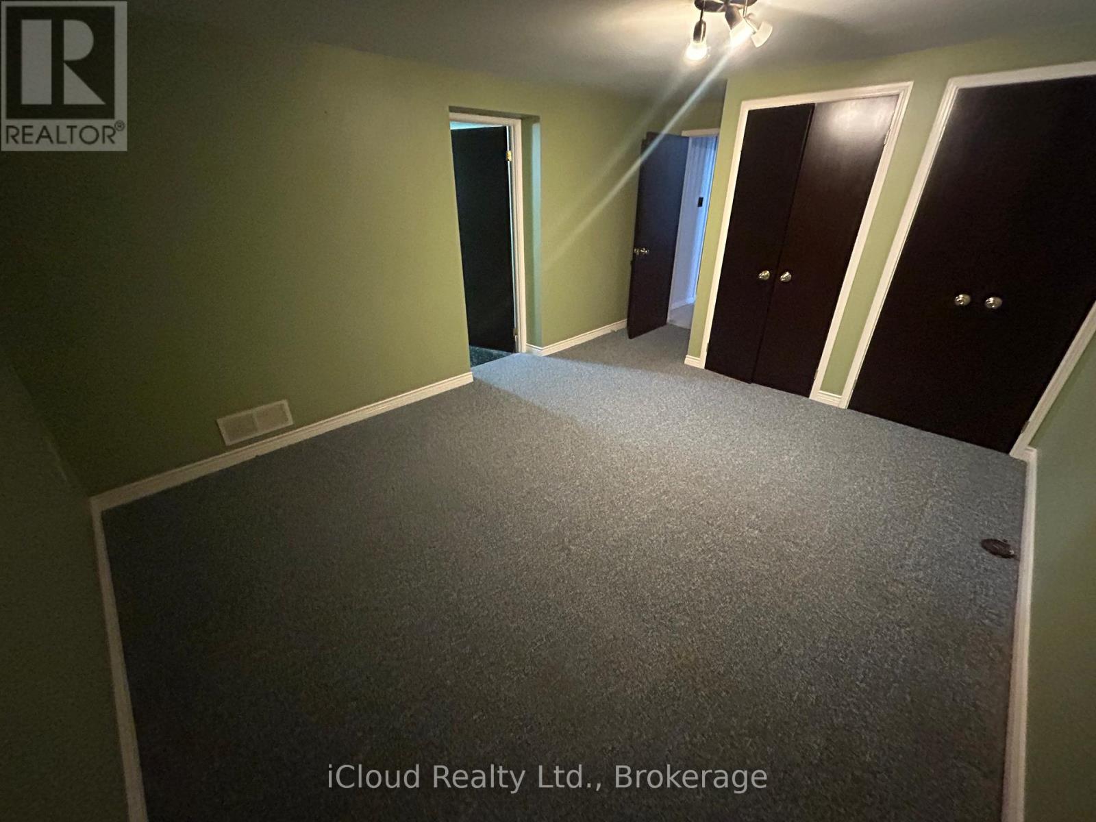 201 Thistle Down Boulevard, Toronto, Ontario  M9V 1K4 - Photo 8 - W13088320