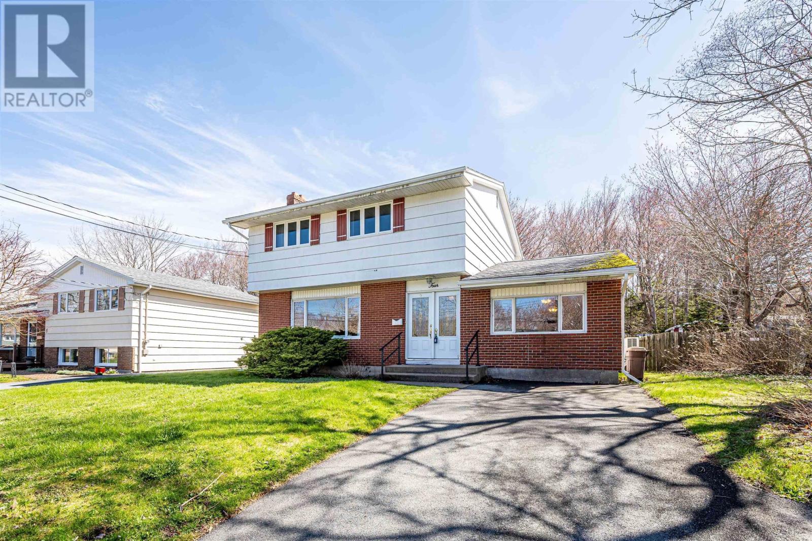 4 Dunrobin Drive, Dartmouth, Nova Scotia  B2X 1J4 - Photo 1 - 202609812