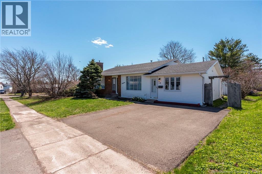 14 Marquette Avenue, Moncton, New Brunswick  E1A 5L8 - Photo 4 - NB138782