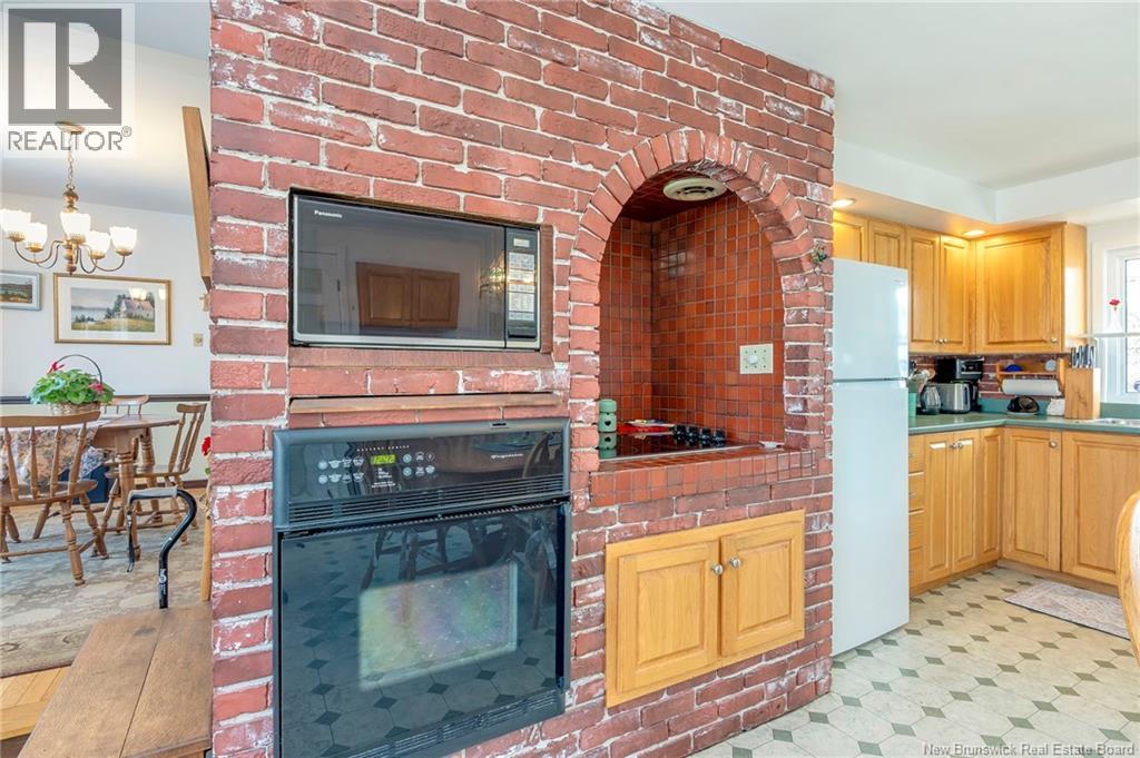 14 Marquette Avenue, Moncton, New Brunswick  E1A 5L8 - Photo 9 - NB138782