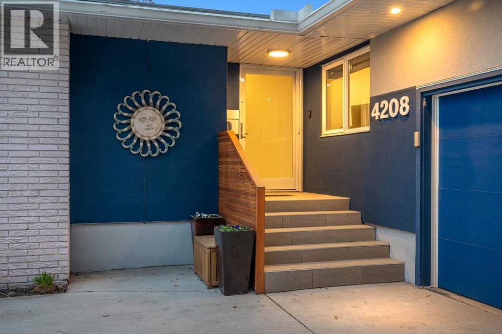 4208 15 Street SW, Calgary, Alberta  T2T 4A9 - Photo 2 - A2307708