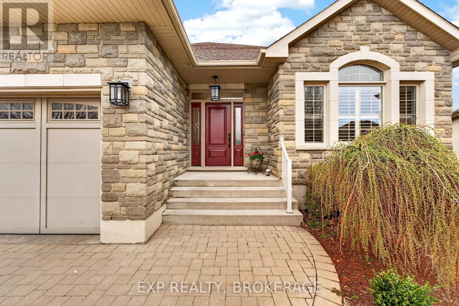 5048 Fox Run Place, Kingston, Ontario  K7P 0E4 - Photo 2 - X13088388