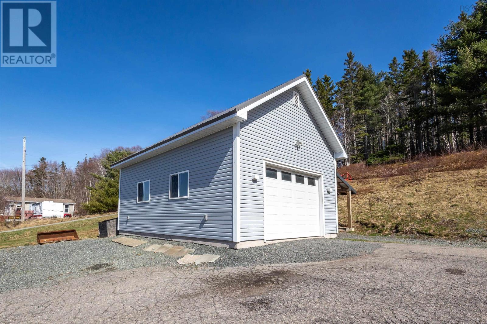 58 Macbelger Crescent, Boularderie East, Nova Scotia  B1X 1J3 - Photo 44 - 202603694