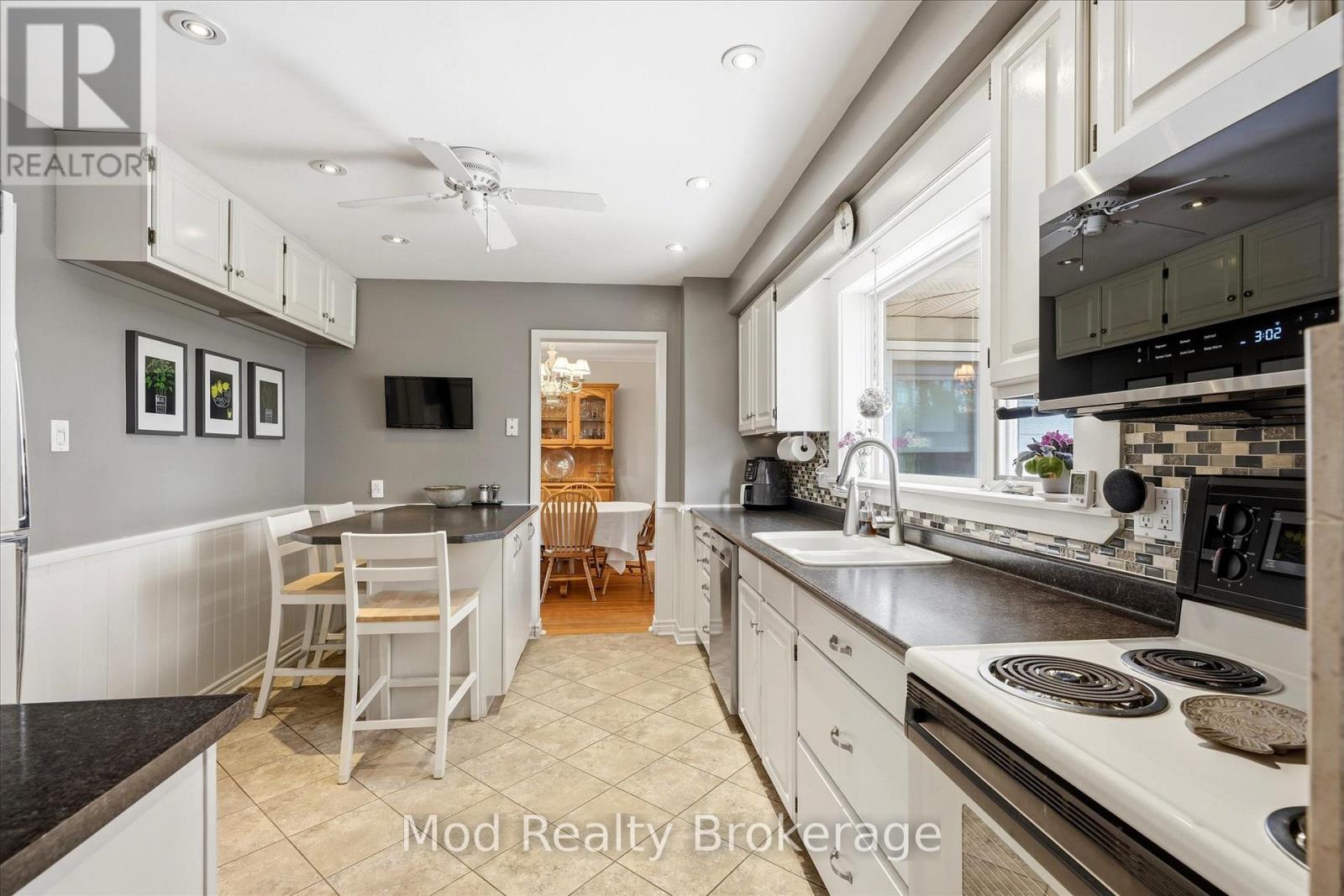 3070 Northview Crescent, Burlington (Palmer), Ontario  L7M 1B1 - Photo 15 - W13088352