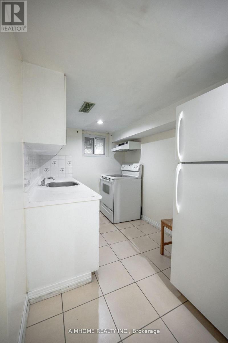 266 Coleridge Avenue, Toronto (Woodbine-Lumsden), Ontario  M4C 4J1 - Photo 20 - E13088342