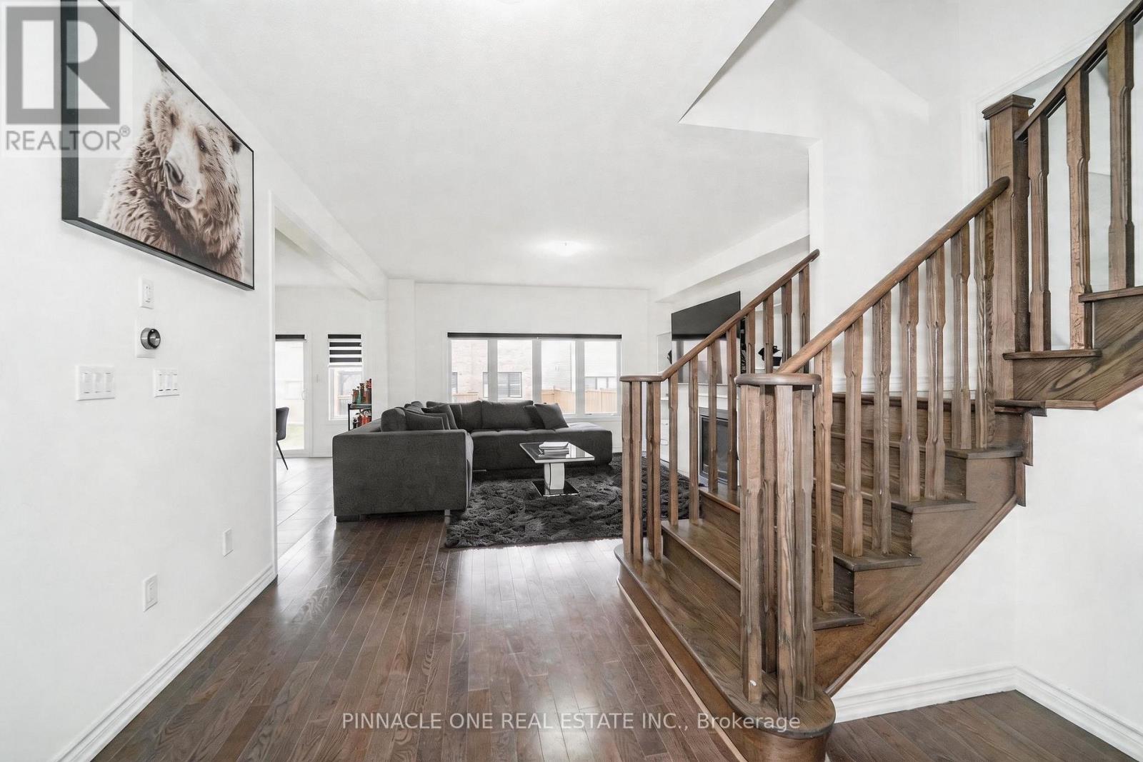 305 Danny Wheeler Boulevard, Georgina, Ontario  L4P 0K1 - Photo 17 - N13088394