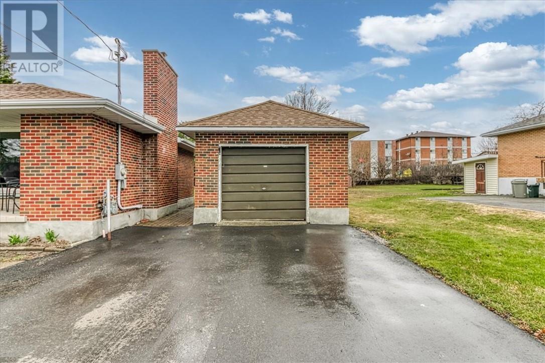 1399 Stephen Street, Sudbury, Ontario  P3E 4L4 - Photo 3 - 2127537