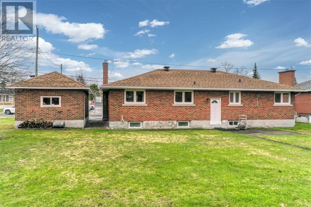 1399 Stephen Street, Sudbury, Ontario  P3E 4L4 - Photo 5 - 2127537