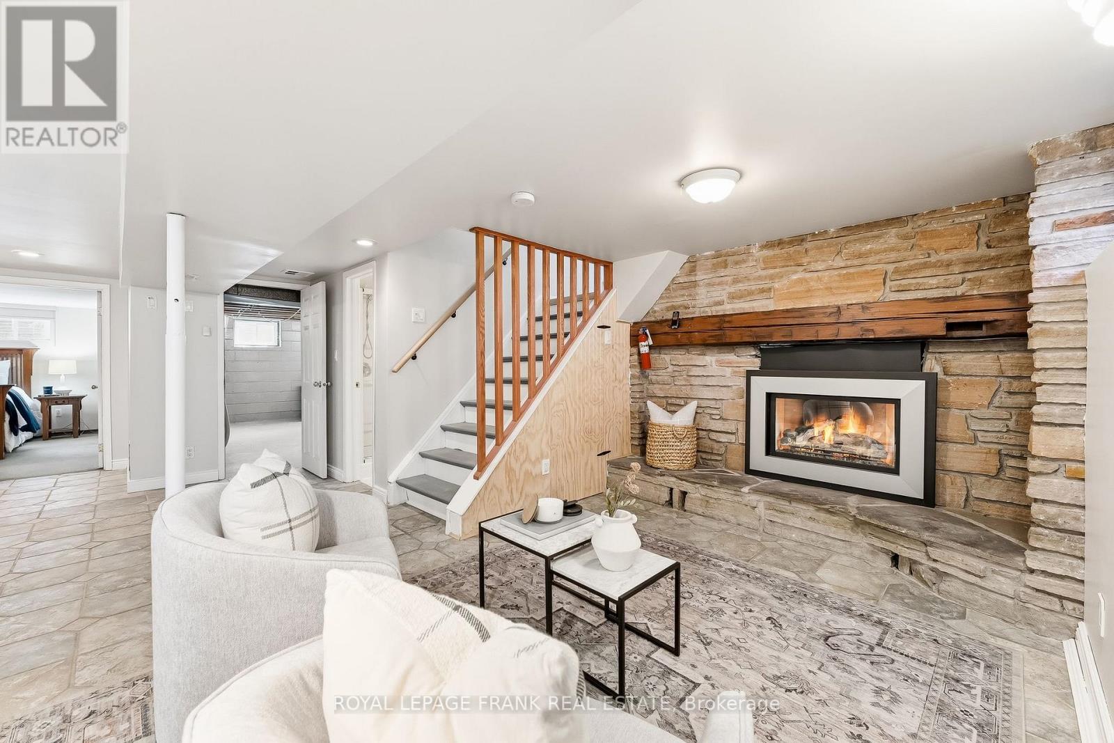 1212 Valley Drive, Oshawa, Ontario  L1J 3M7 - Photo 27 - E13087078
