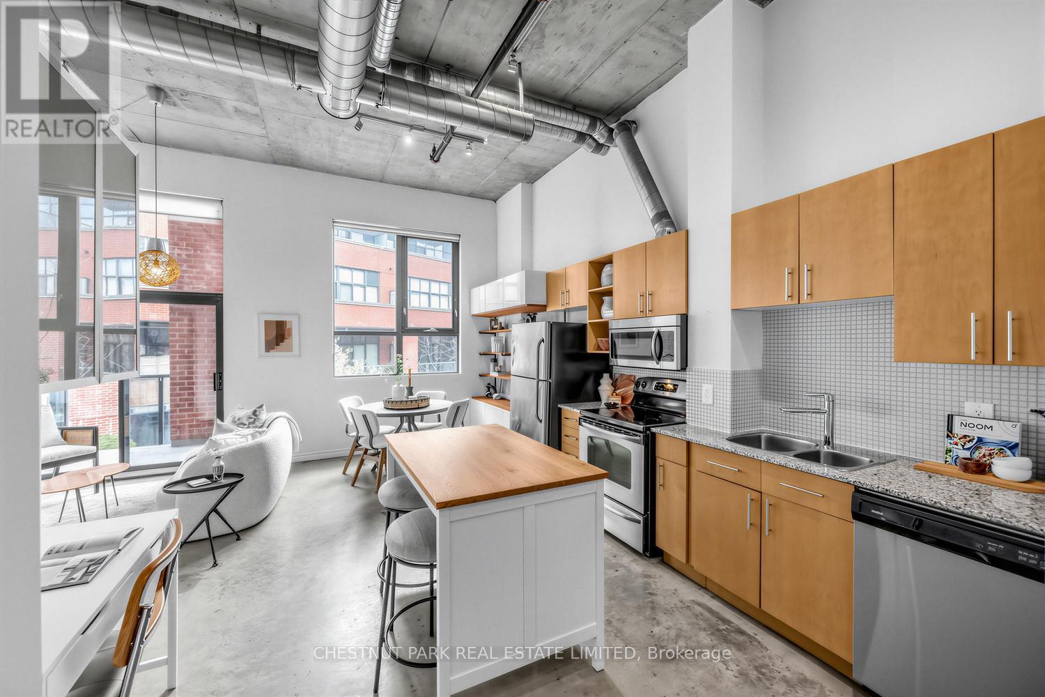 301 - 363 Sorauren Avenue, Toronto, Ontario  M6R 3C1 - Photo 10 - W13088350