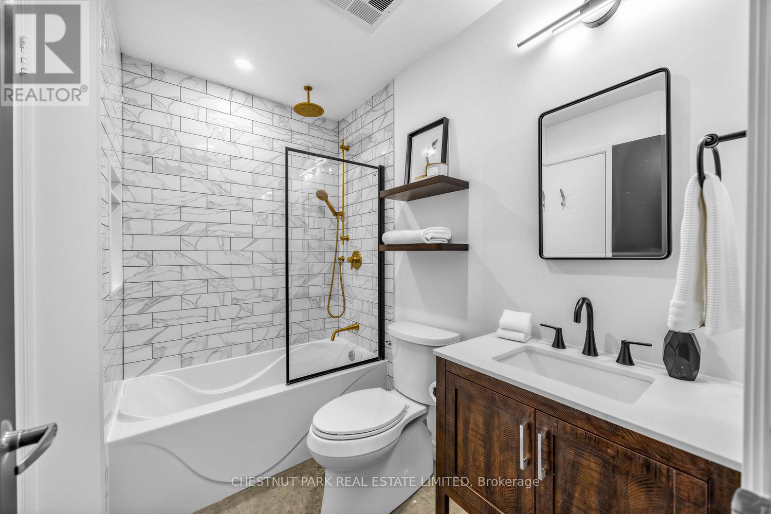 301 - 363 Sorauren Avenue, Toronto, Ontario  M6R 3C1 - Photo 16 - W13088350