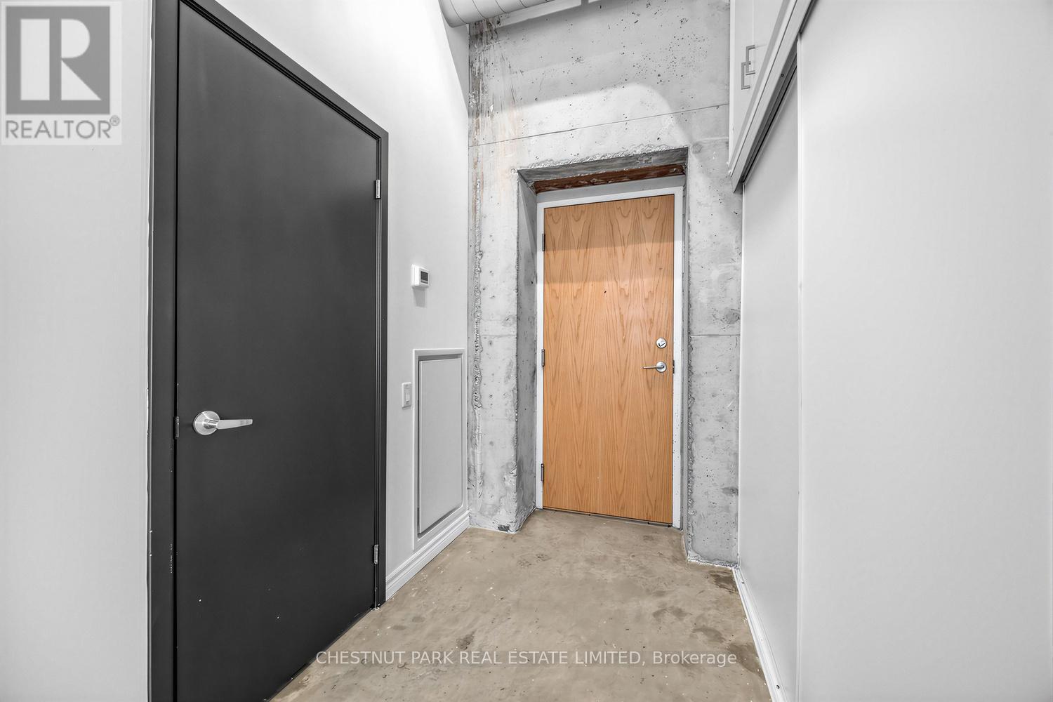 301 - 363 Sorauren Avenue, Toronto, Ontario  M6R 3C1 - Photo 17 - W13088350