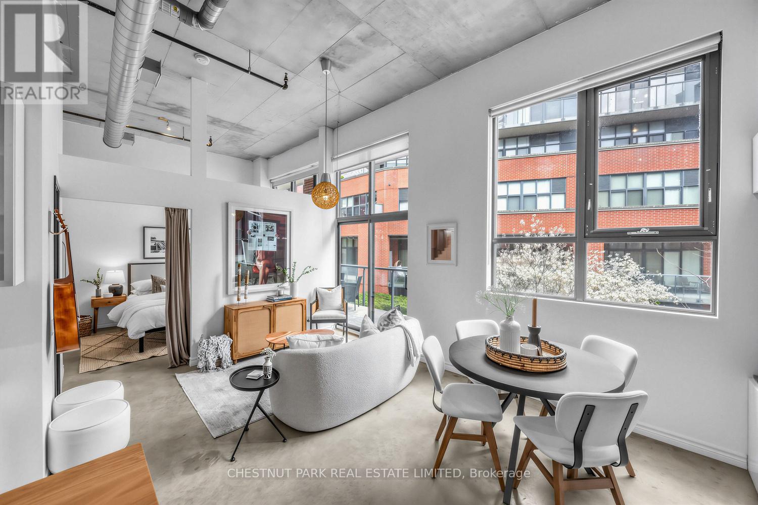 301 - 363 Sorauren Avenue, Toronto, Ontario  M6R 3C1 - Photo 4 - W13088350