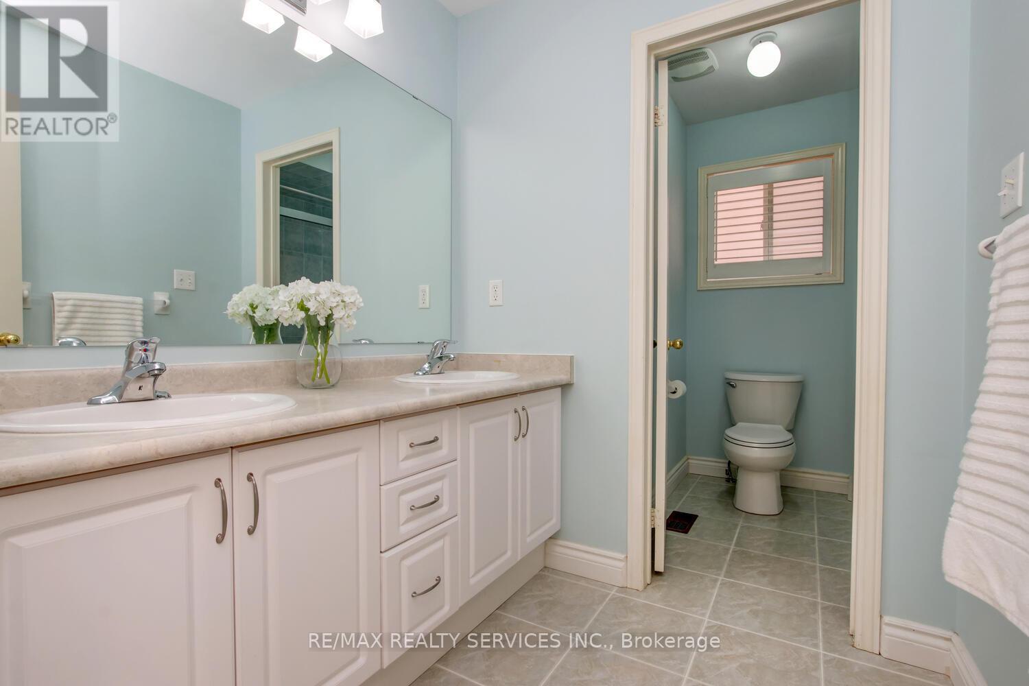 47 Cape Dorset Crescent, Brampton, Ontario  L6R 3K9 - Photo 32 - W13088354