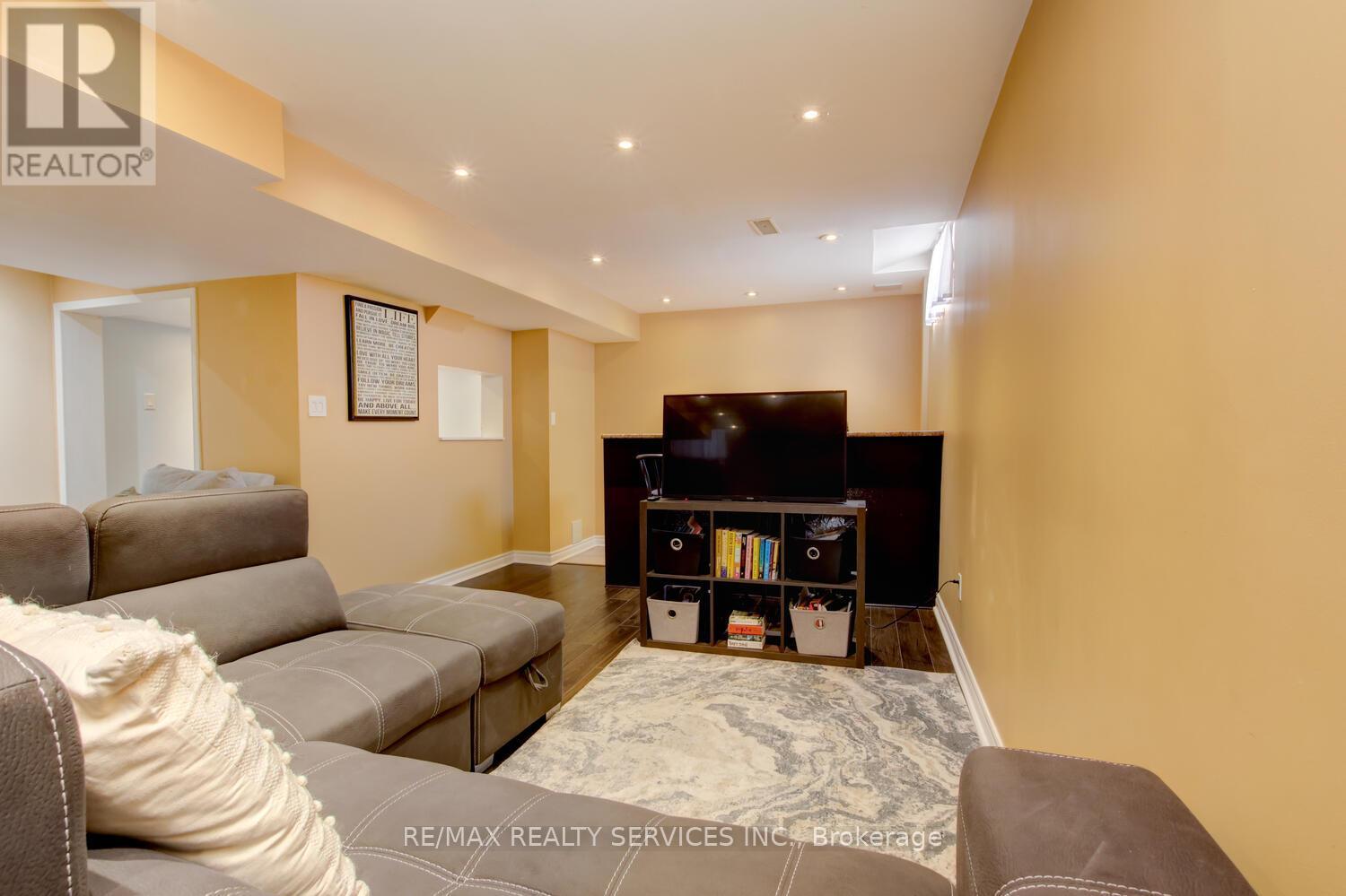 47 Cape Dorset Crescent, Brampton, Ontario  L6R 3K9 - Photo 36 - W13088354