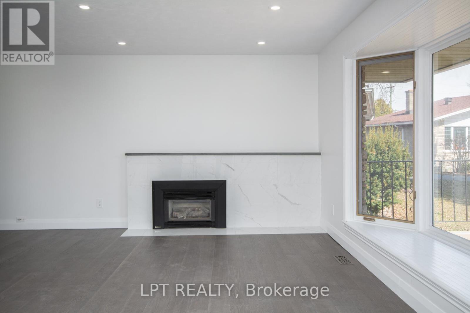2317 Elmira Drive, Ottawa, Ontario  K2C 1H3 - Photo 10 - X13000046