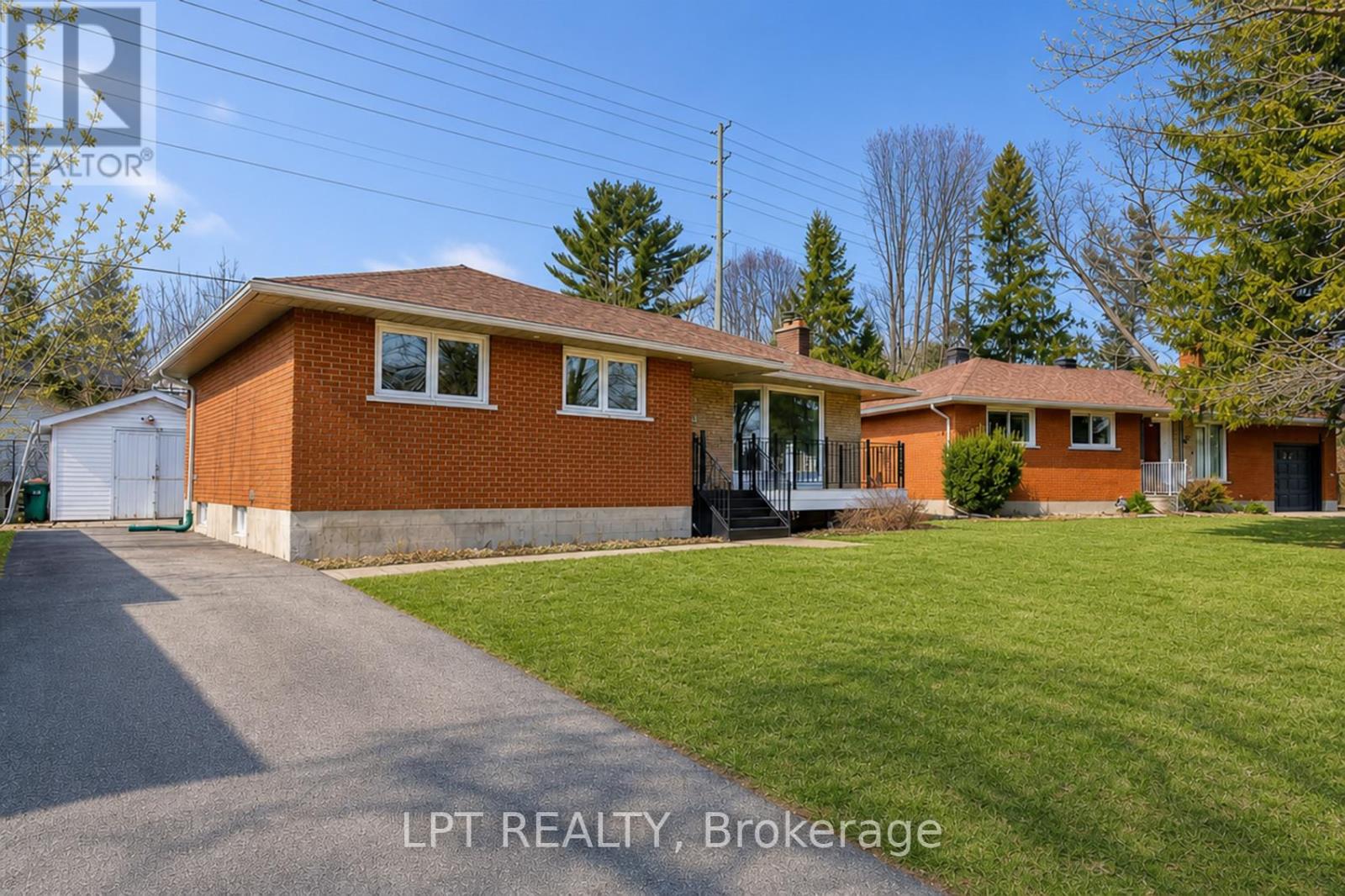 2317 ELMIRA DRIVE, Ottawa, Ontario