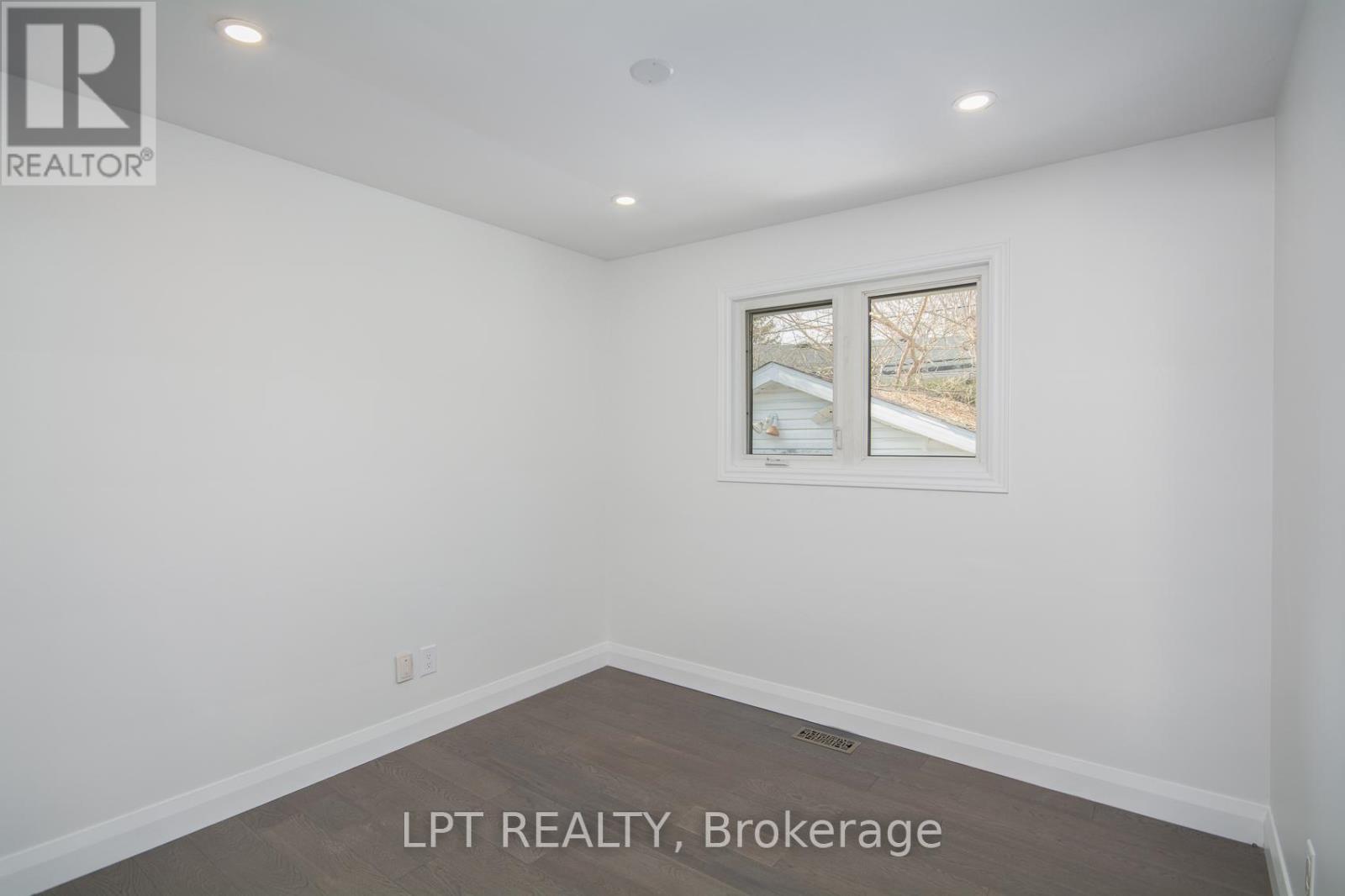 2317 Elmira Drive, Ottawa, Ontario  K2C 1H3 - Photo 27 - X13000046