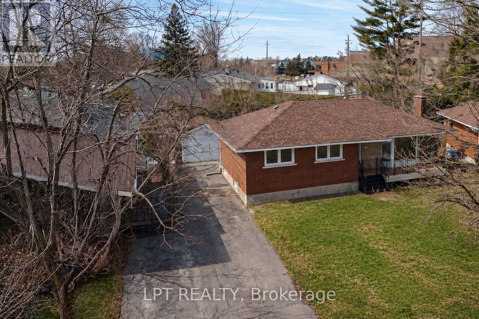 2317 Elmira Drive, Ottawa, Ontario  K2C 1H3 - Photo 3 - X13000046