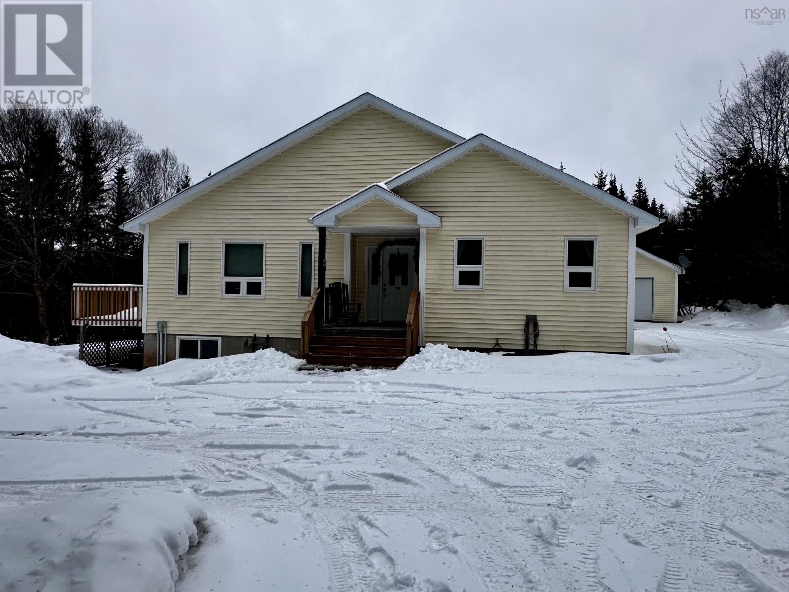 9722 Kempt Head Road, Ross Ferry, Nova Scotia  B1X 1N8 - Photo 1 - 202605535