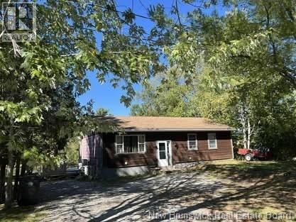 55 Randall Drive, Hampton, New Brunswick  E5N 6A4 - Photo 1 - NB135855