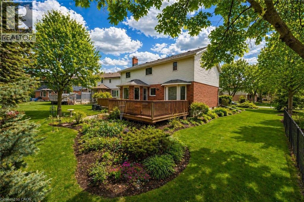 11 Darlington Place, Kitchener, Ontario  N2A 3M3 - Photo 41 - 40818883