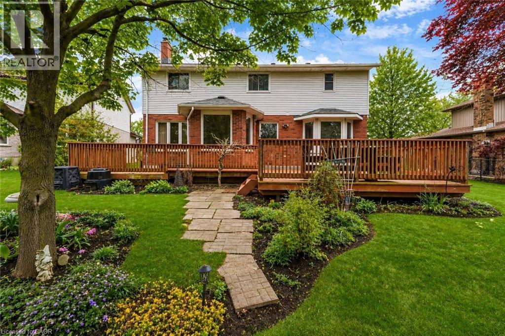 11 Darlington Place, Kitchener, Ontario  N2A 3M3 - Photo 42 - 40818883