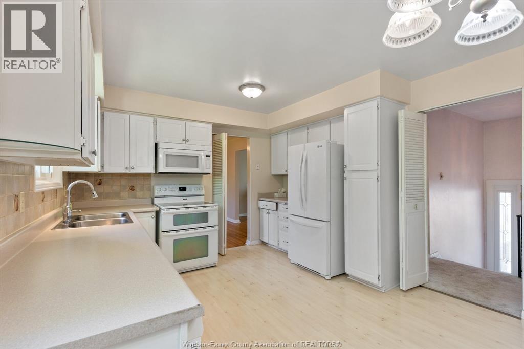 5890 Cabot Avenue, Lasalle, Ontario  N9H 1M2 - Photo 9 - 26010010
