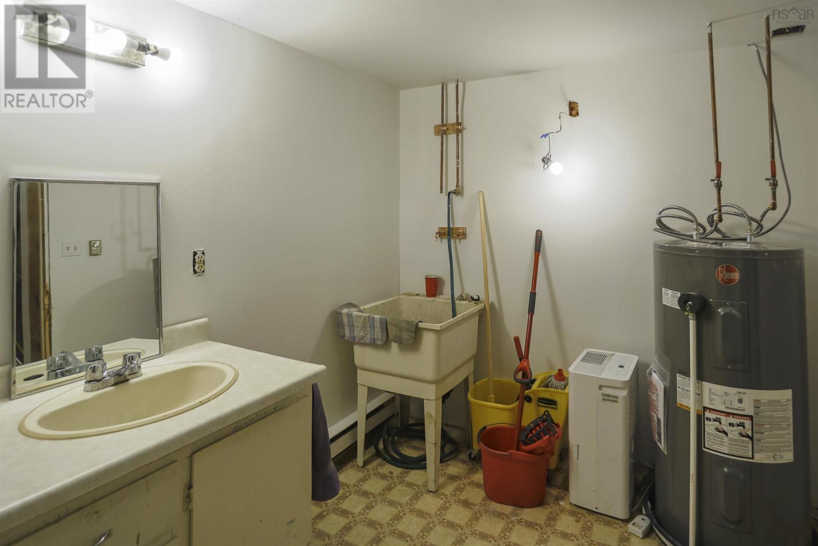 33 Micmac Drive, Dartmouth, Nova Scotia B2X 2H4 - Photo 37 - 202605530