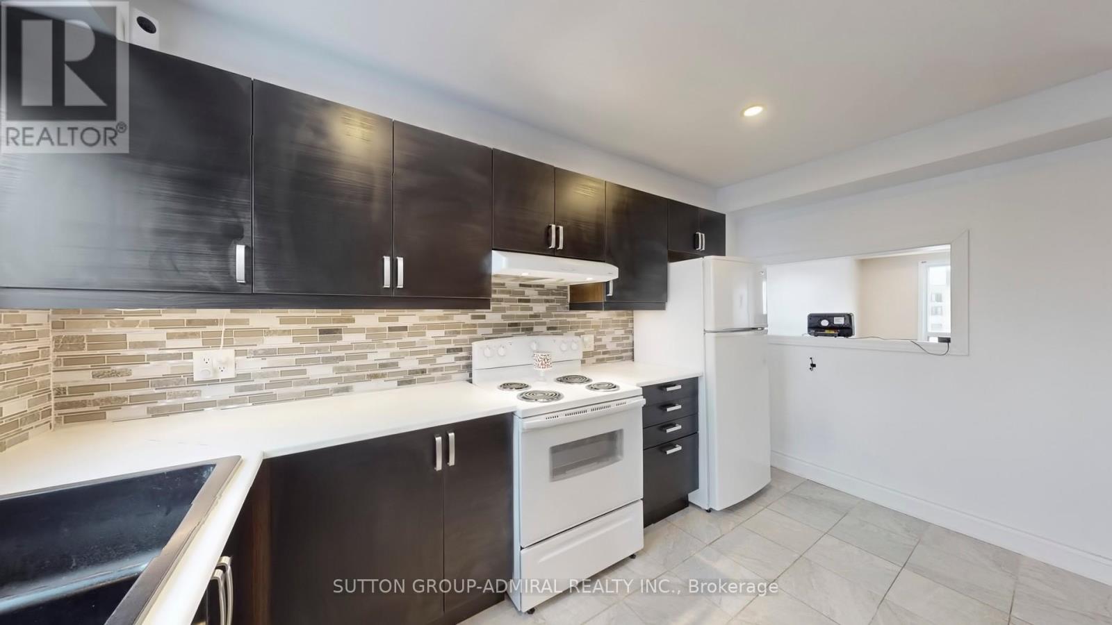 8 - 64 Bronte Street S, Milton, Ontario  L9T 1Y8 - Photo 11 - W12814572