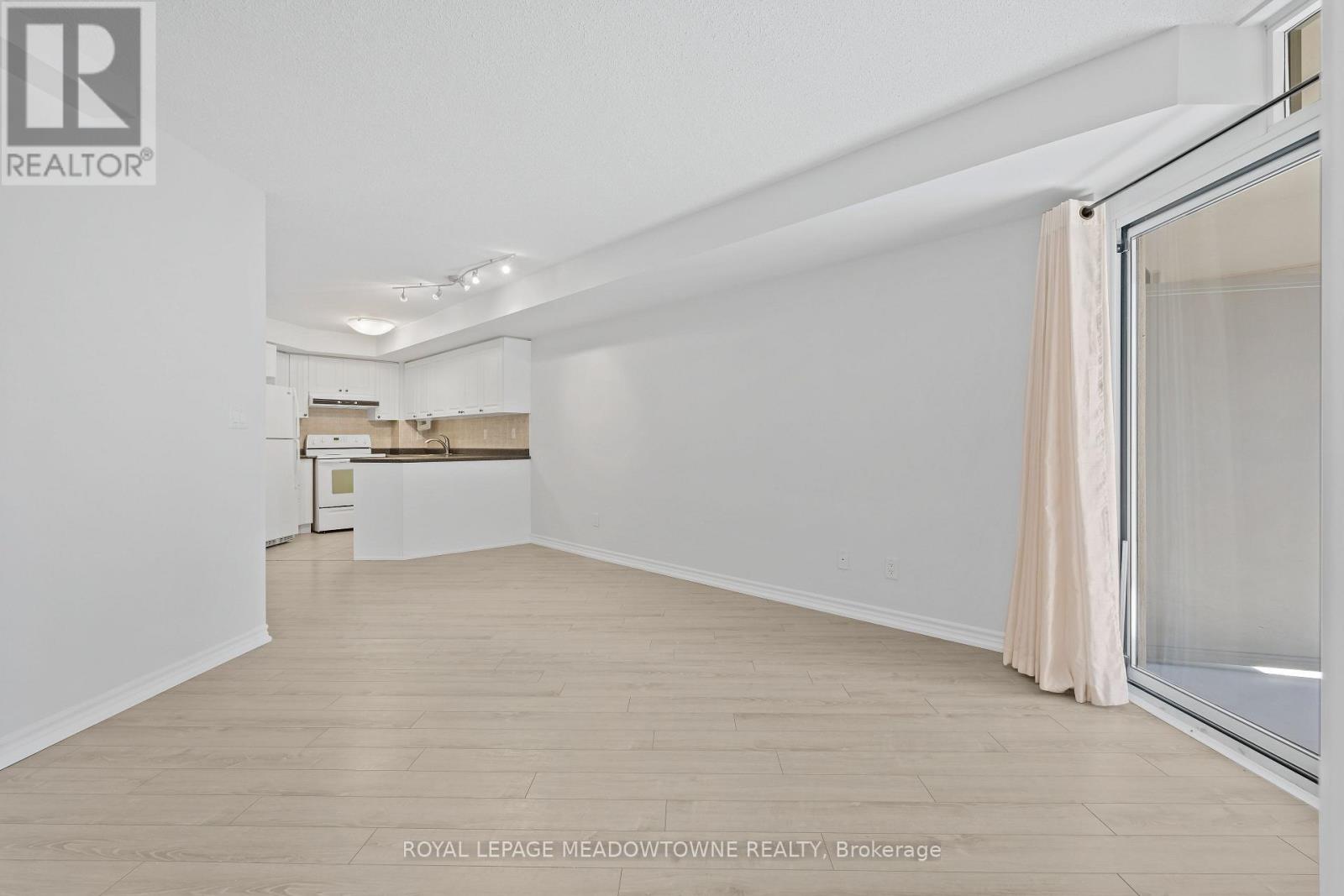 1030 - 3888 Duke Of York Boulevard, Mississauga, Ontario  L5B 4P5 - Photo 18 - W13071370