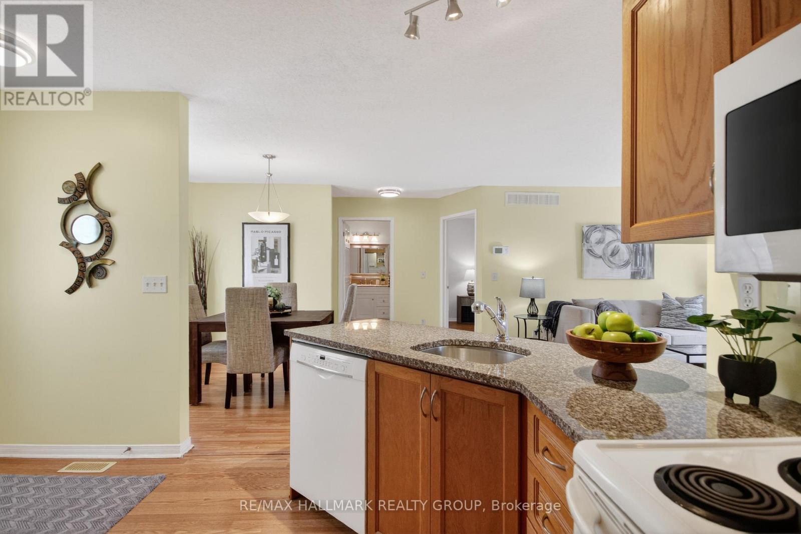 3 Daphne Crescent, Ottawa, Ontario  K2S 1Y1 - Photo 24 - X12942148
