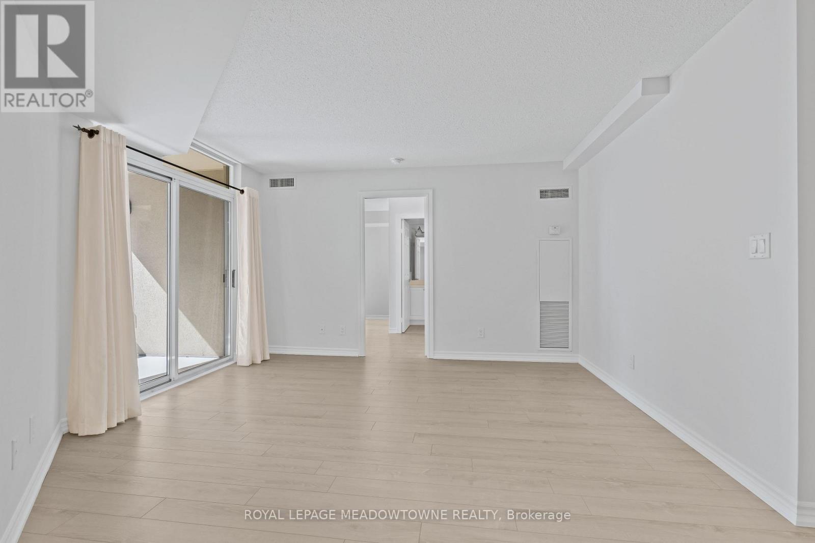 1030 - 3888 Duke Of York Boulevard, Mississauga, Ontario  L5B 4P5 - Photo 19 - W13071370