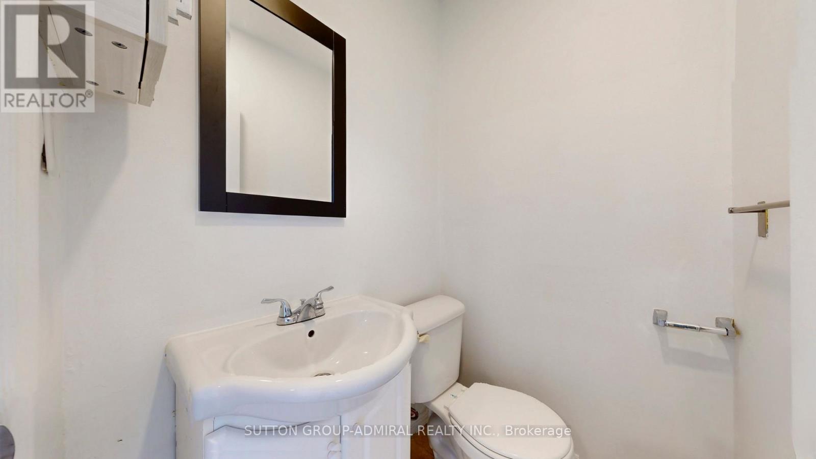 8 - 64 Bronte Street S, Milton, Ontario  L9T 1Y8 - Photo 28 - W12814572